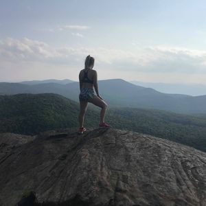 Meet your Posher, Jasmine